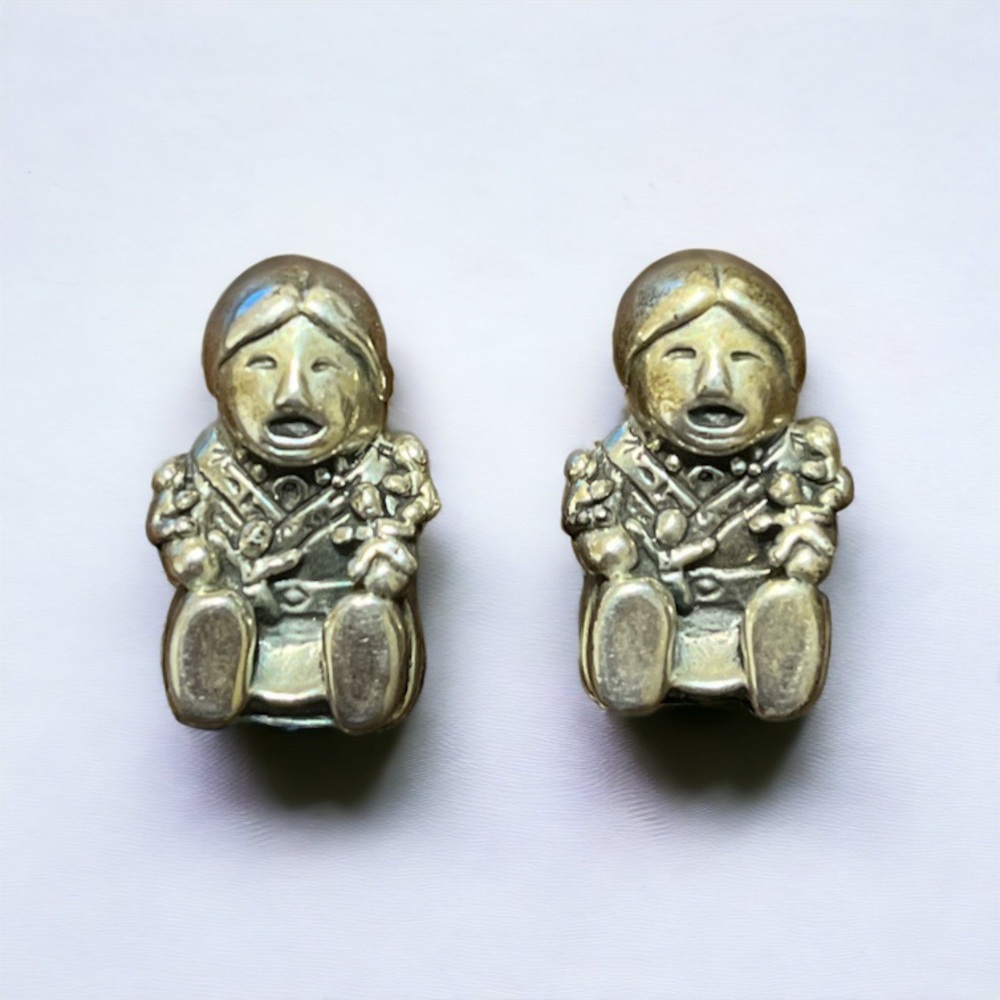 Vintage Carol Felley 1990 Sterling Silver Storyteller Earrings